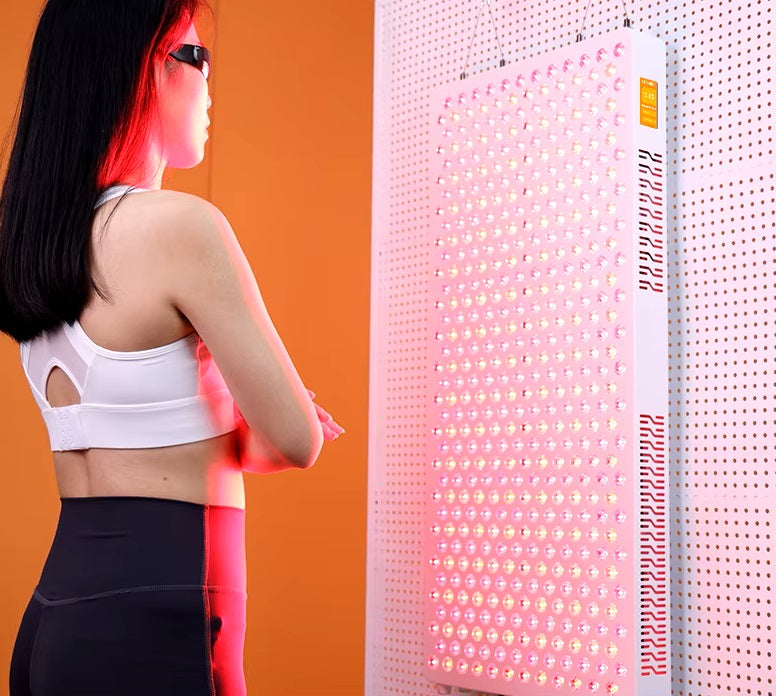 Lumière de thérapie LED RLPRO600 d'Uno Vita (thérapie par lumière rouge à spectre complet)