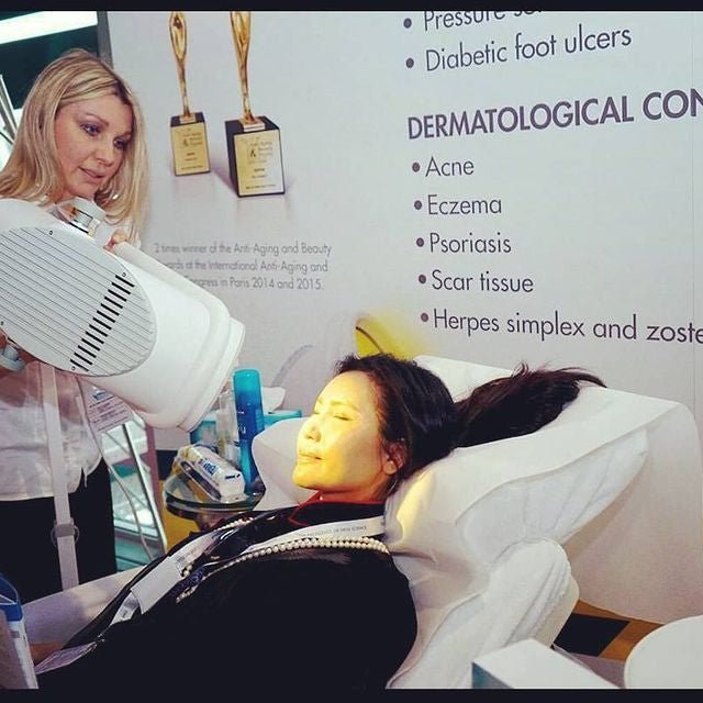 BIOPTRON 2 with stand (demo model) - Uno Vita AS