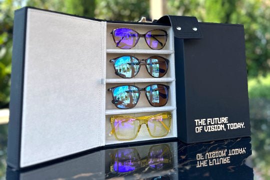 Hyperlight Eyewear® Butterfly、レッド – モデル THE - 0701RD - Uno Vita AS