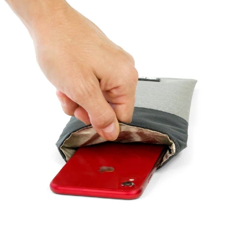 Mission Darkness™ Dry Shield Faraday waterdichte telefoonhoes - Uno Vita AS