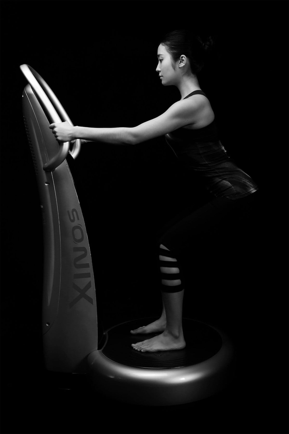 VibraSonic SonicWave Standing Vibration Platform - Stimulation avancée de tout le corps - Uno Vita AS