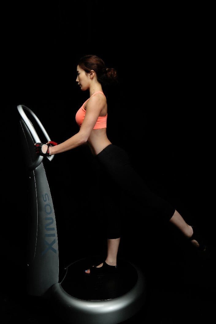 VibraSonic SonicWave Standing Vibration Platform - Stimulation avancée de tout le corps - Uno Vita AS