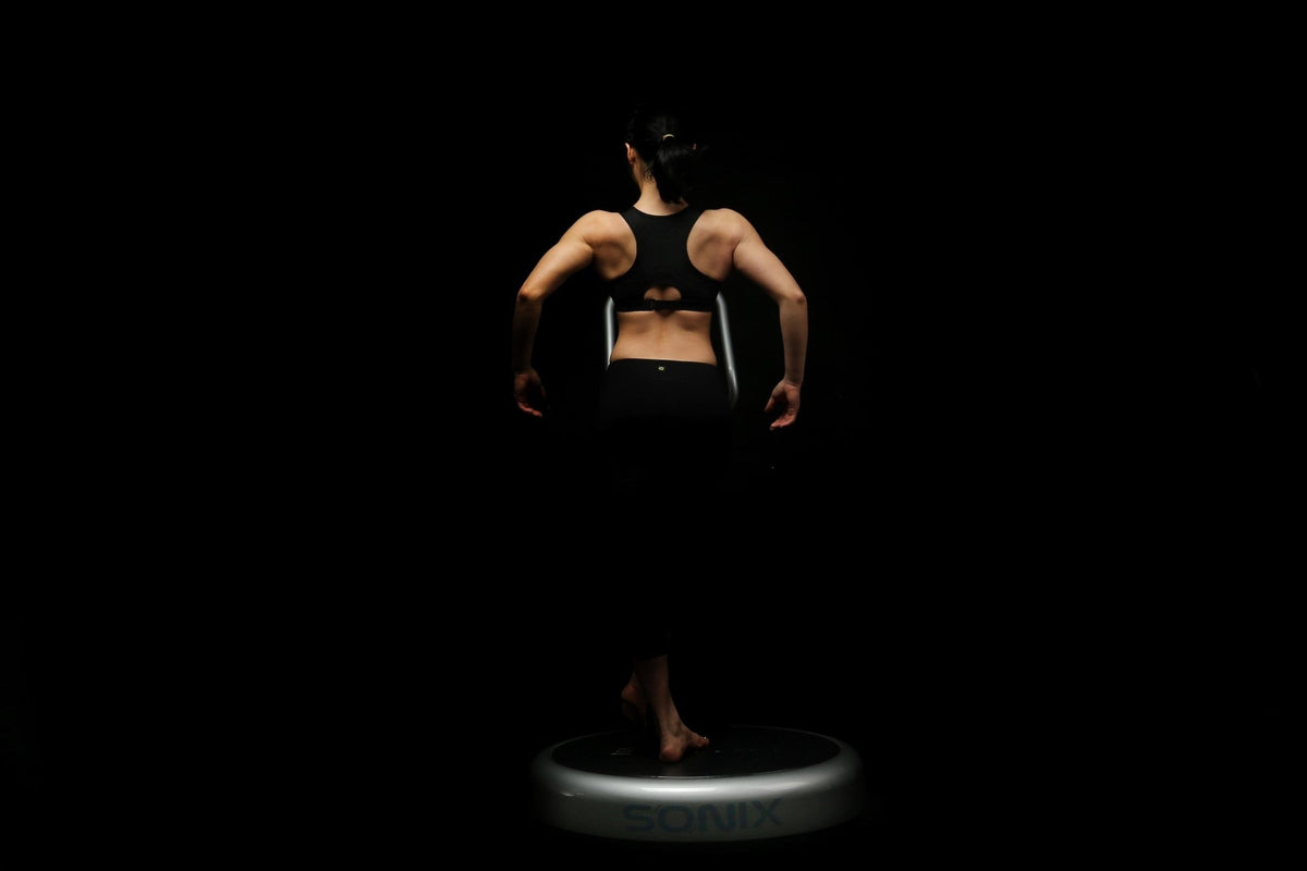 VibraSonic SonicWave Standing Vibration Platform - Stimulation avancée de tout le corps - Uno Vita AS