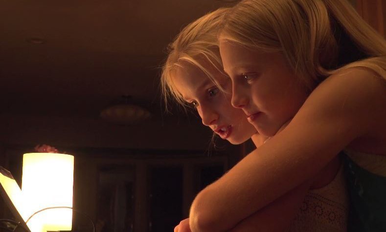 Day lamp - Sunshine in a bottle (walnut) - Uno Vita AS