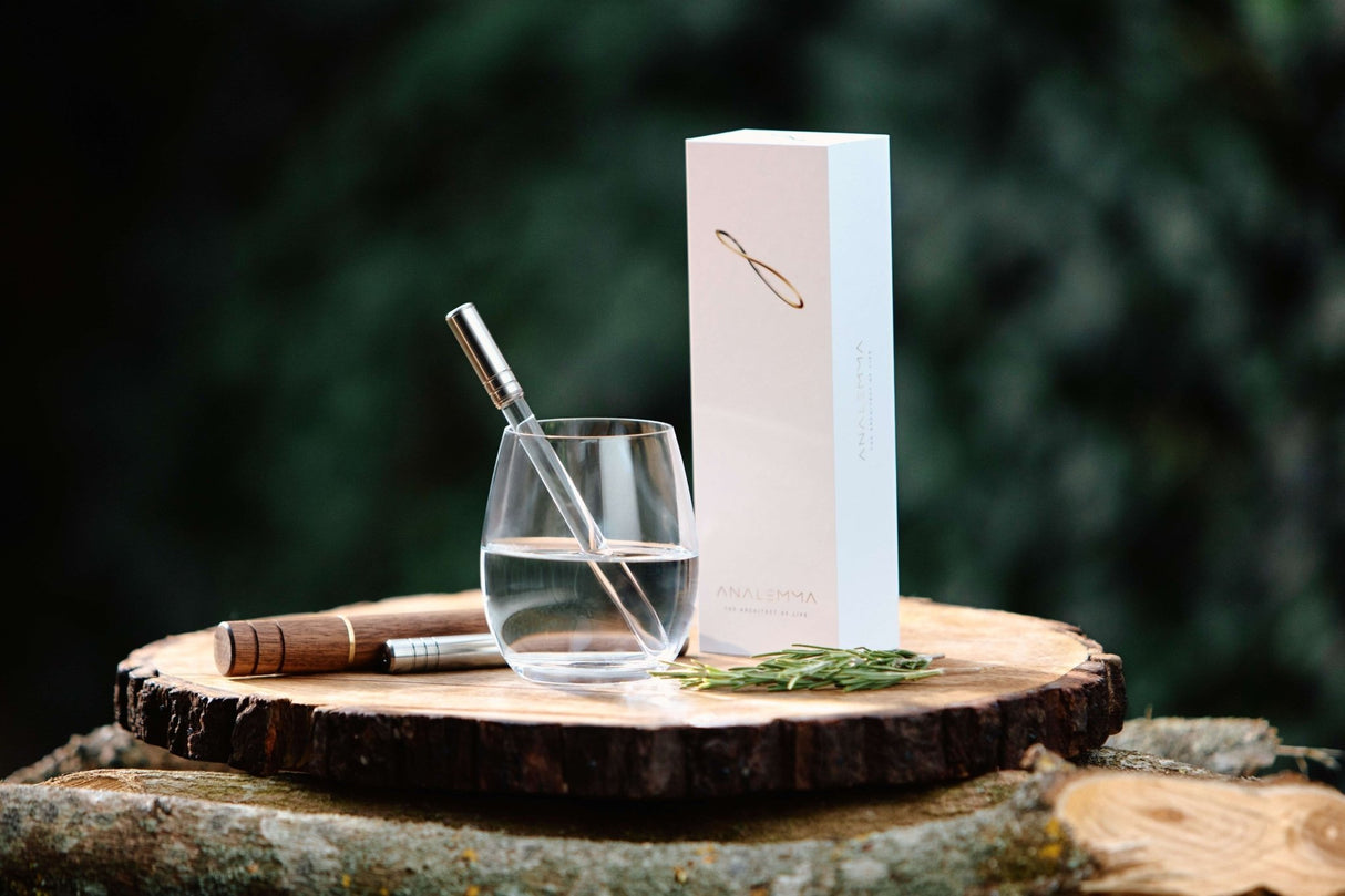 Analemma Wand (lyx valnöt) - Uno Vita AS