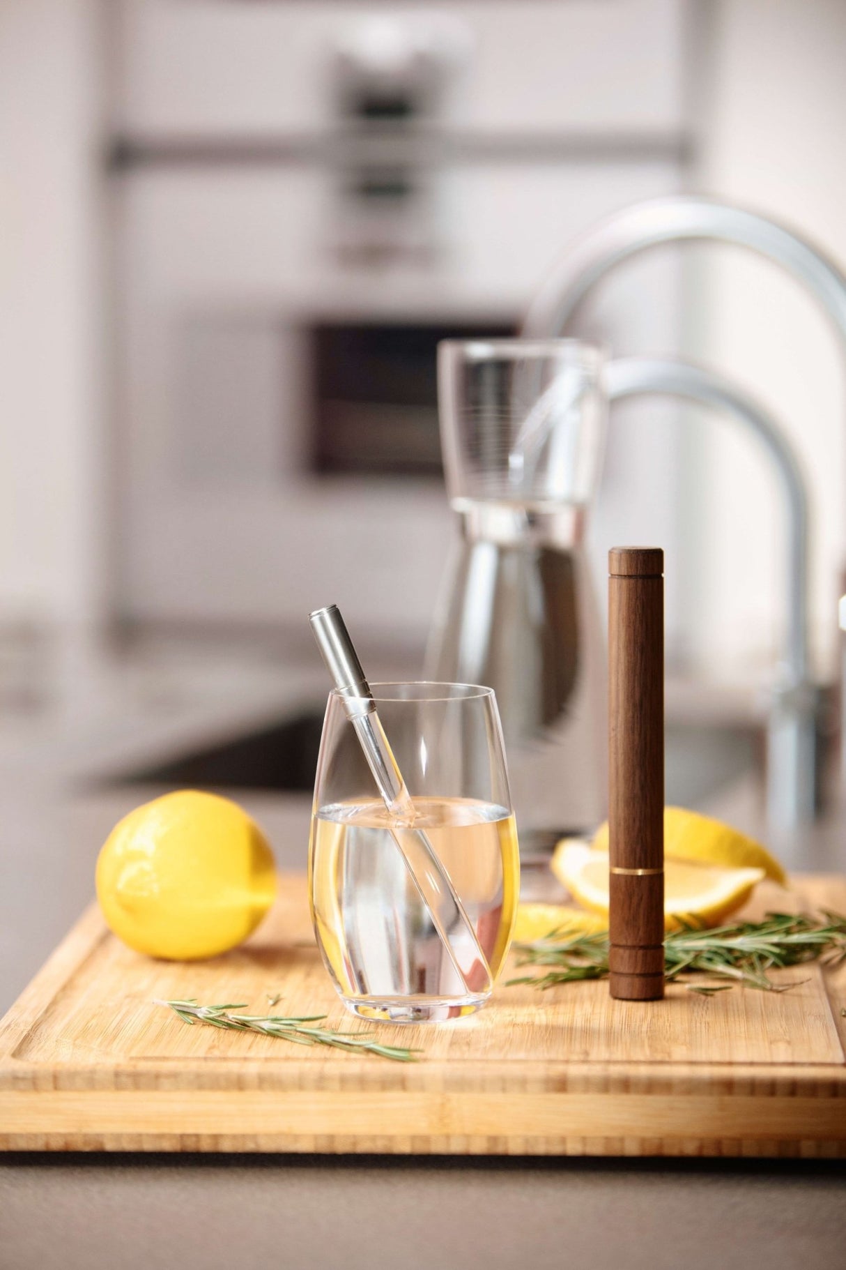 Analemma Wand (lyx valnöt) - Uno Vita AS