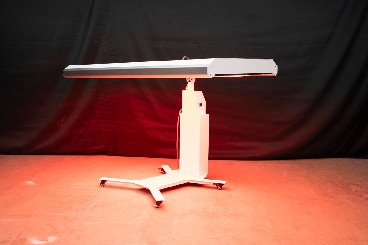 Uno Vita`s Merican Professional Red Light Therapy Bed Panel M2 Plus - Uno Vita AS