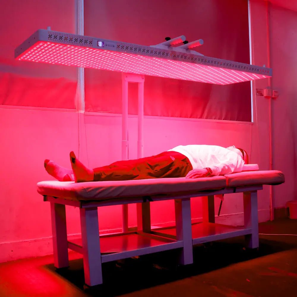 Uno Vita's RLPRO2000 LED Therapy Light (full spectrum red light therapy) - Uno Vita AS