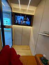 Uno Vita's Ueerl V3 Premium Edition Hard-Shell Hyperbaric Oxygen Chamber for One Person