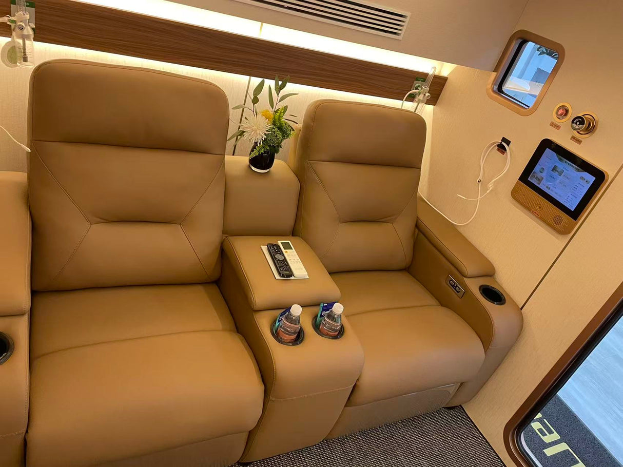 Uno Vita's Ueerl V6 Premium Edition Hard-Shell Hyperbaric Oxygen Chamber for 2 Persons