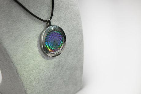 PHIWAVES diamond 5G jewel (exclusive and handmade) - Uno Vita AS